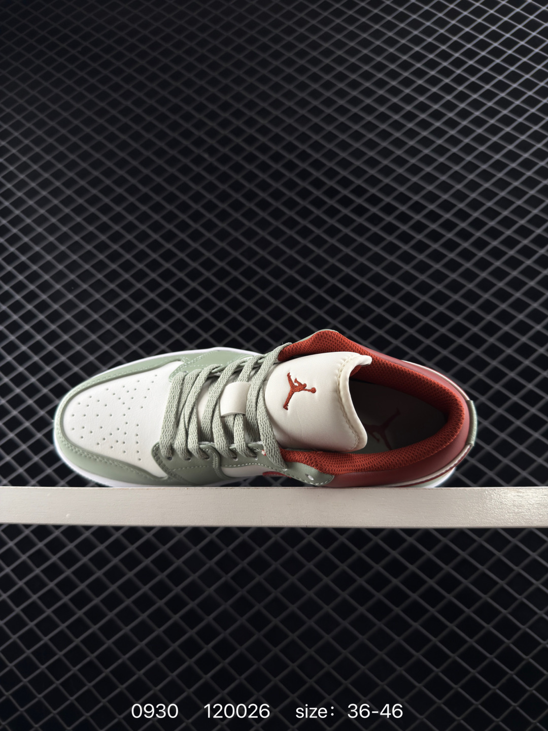 Nike Wmns Air Jordan 1 Low GS”Team Gold“